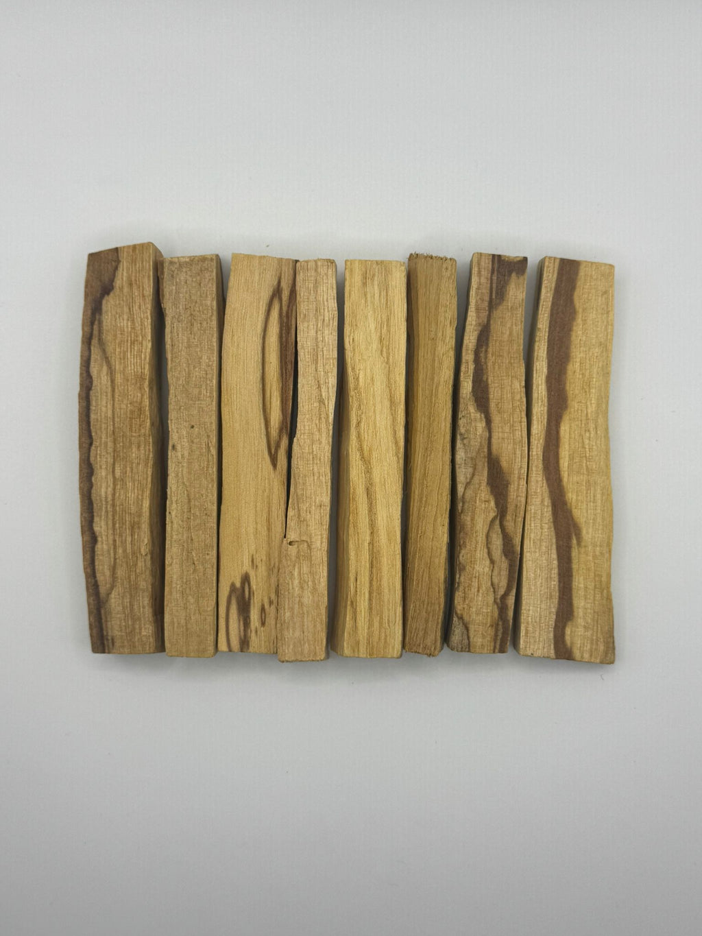 Palo Santo - 8 Sticks