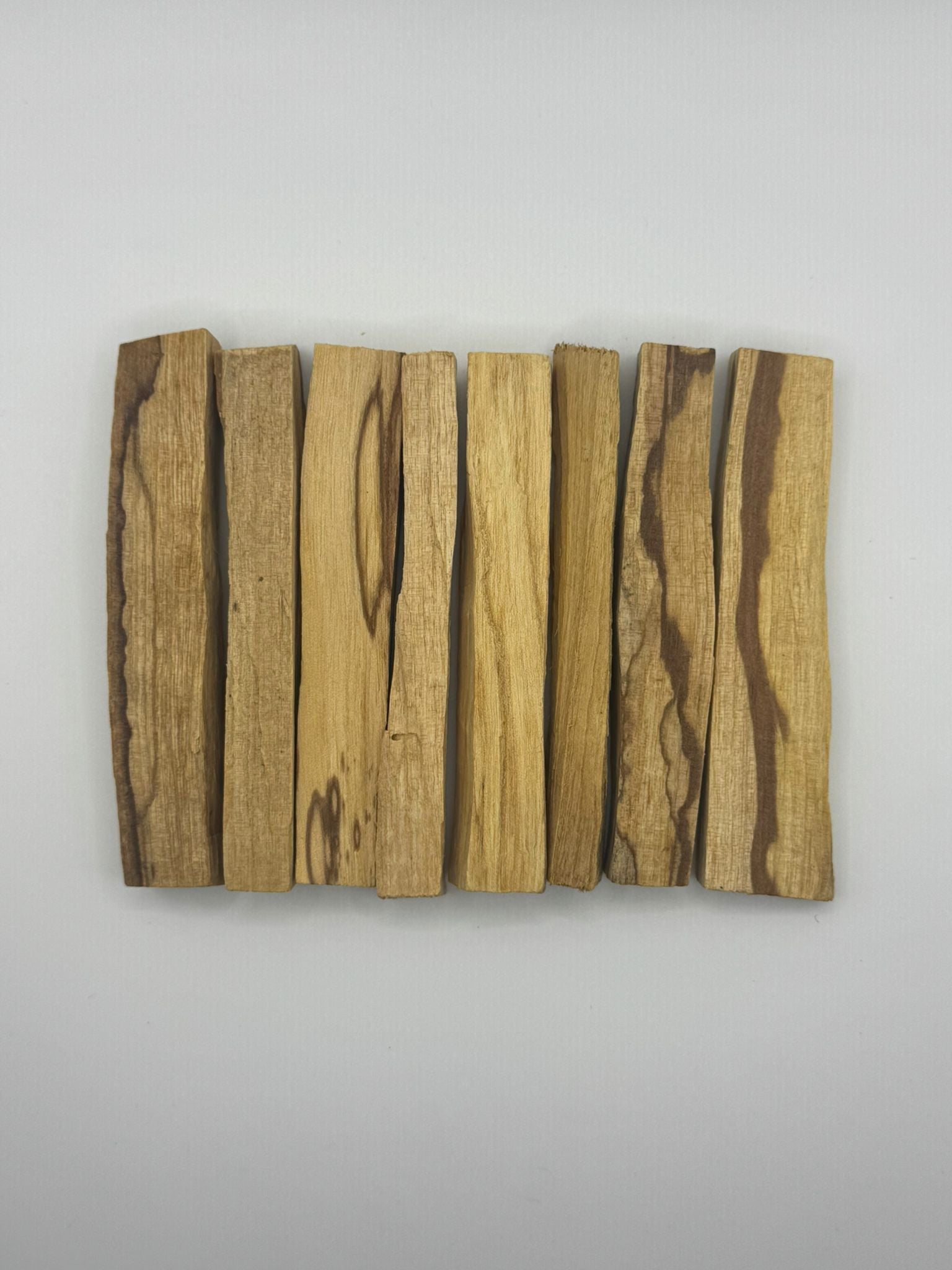 Palo Santo - 8 Sticks